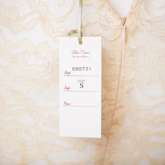 🆕Alice Moon Vintage inspired cream lace - Picture 7 of 7